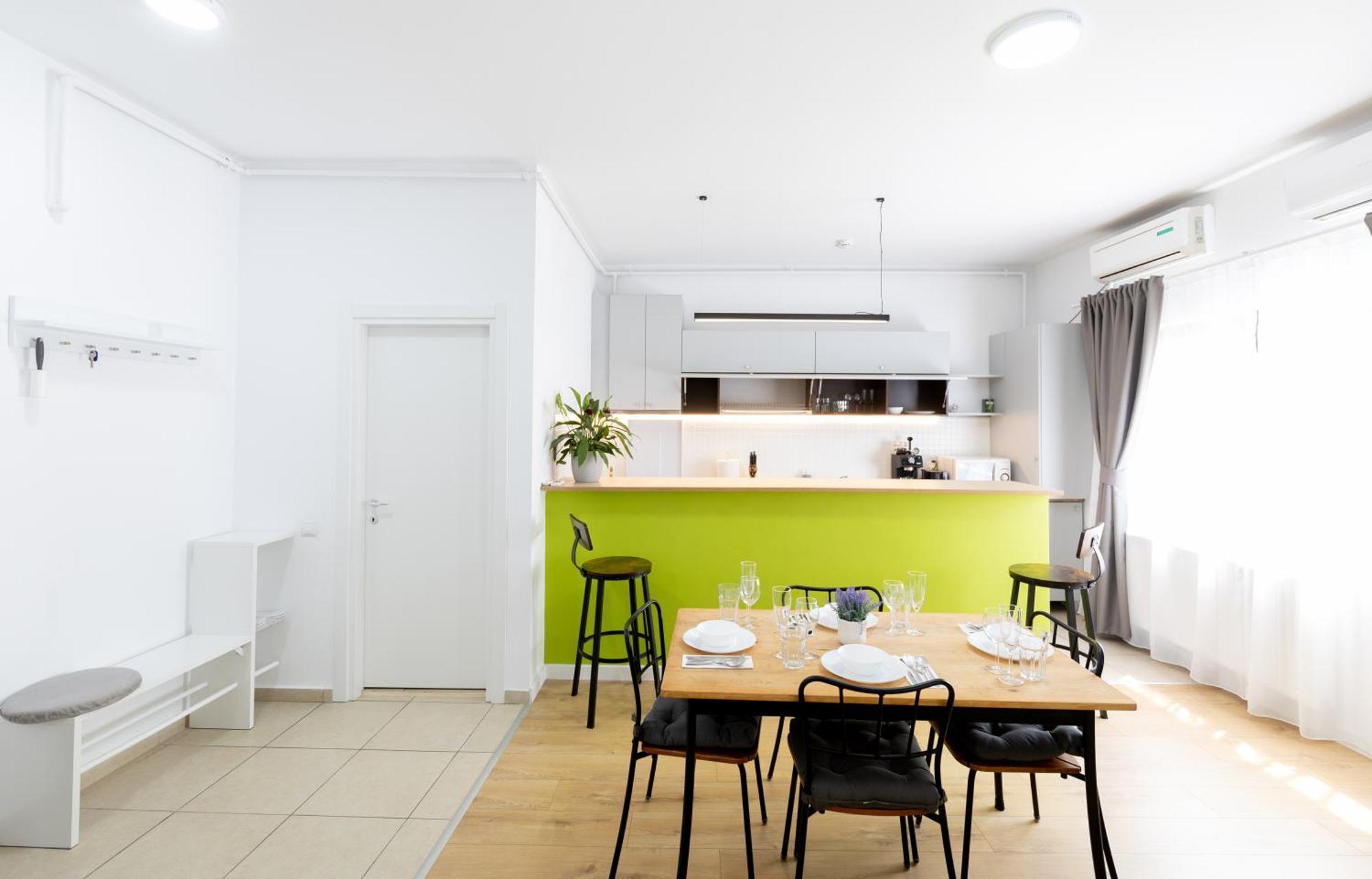 Obor Central Oasis --Secured Parking Nearby --Self Check-In-- 1Min Metro Station Бухарест Экстерьер фото